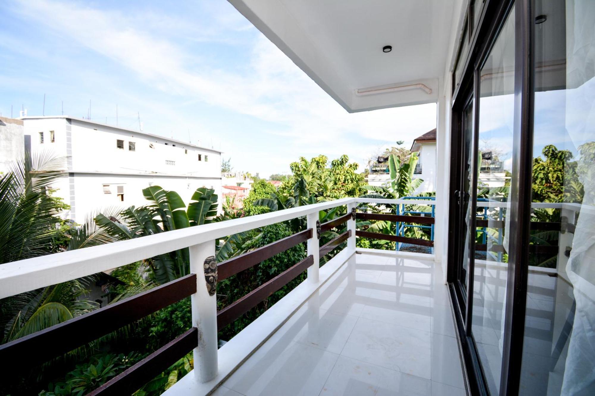 Babosam Apartments Boracay Island 外观 照片